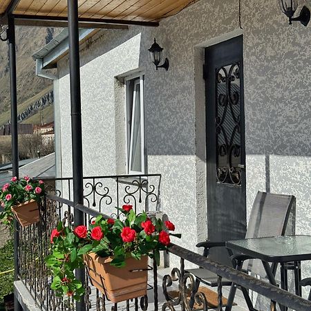 Hotel Elia Kazbegi Stepantsminda Exterior foto