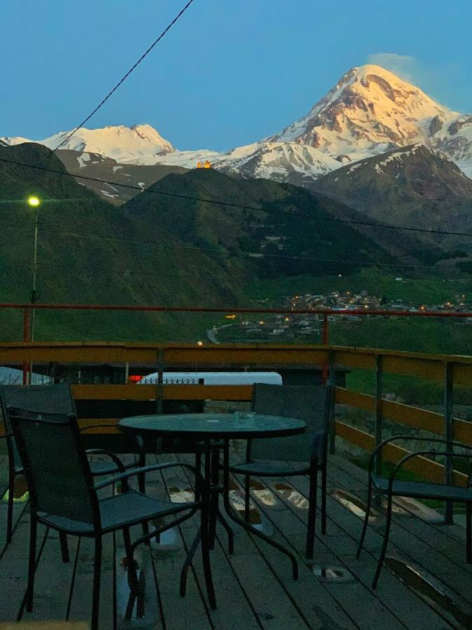 Hotel Elia Kazbegi Stepantsminda Exterior foto
