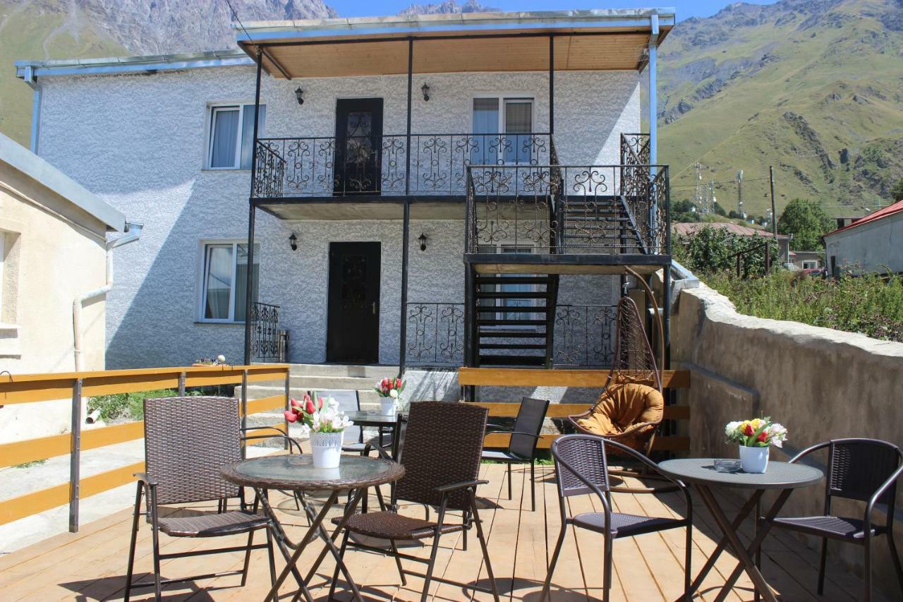 Hotel Elia Kazbegi Stepantsminda Exterior foto
