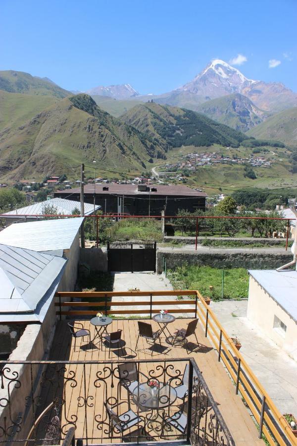 Hotel Elia Kazbegi Stepantsminda Exterior foto